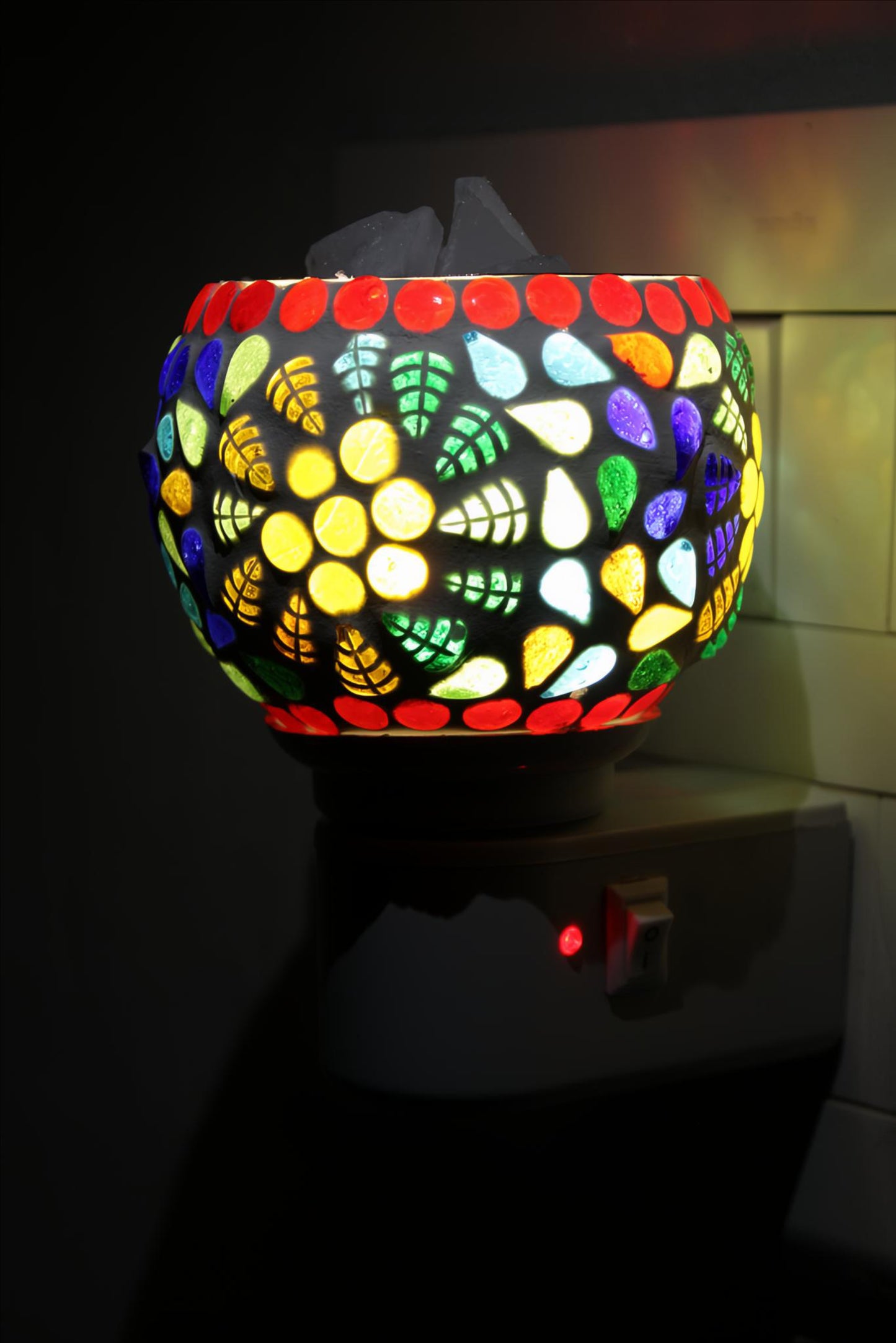 Divine Camphor Diffuser with Natural Bheemseni (Pacha Karpooram) | Multicolor Leaf Mosaic